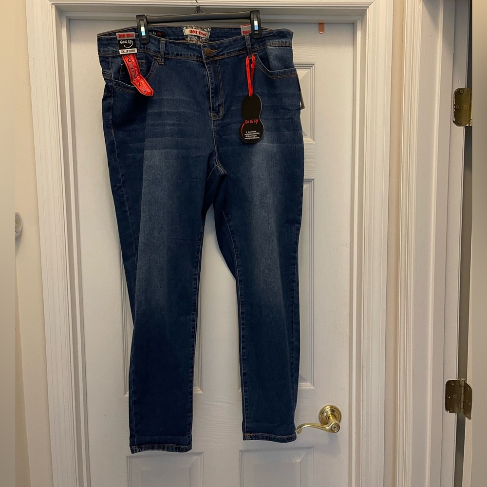 Hot Kiss Women Jeans NWT